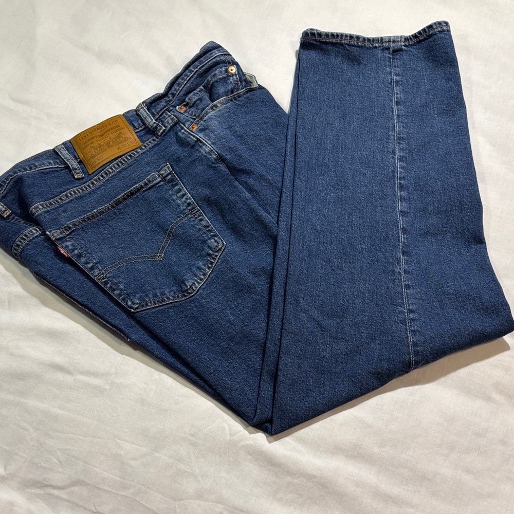 Levi’s 541 Athletic Taper Jeans Men’s 40" x 28 1/2" Dark Wash Stretch Denim EUC